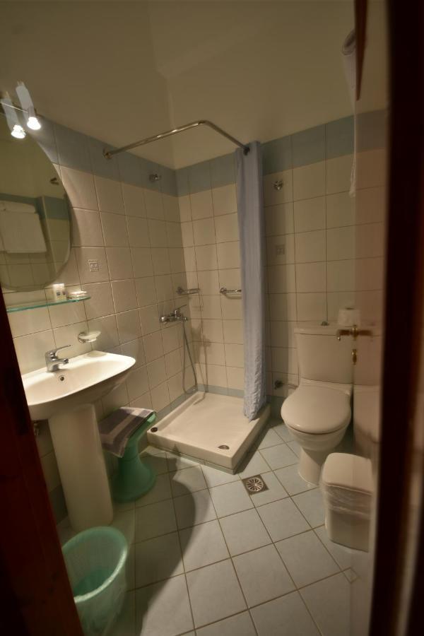 Hotel Blue Sea Tirós Zewnętrze zdjęcie
