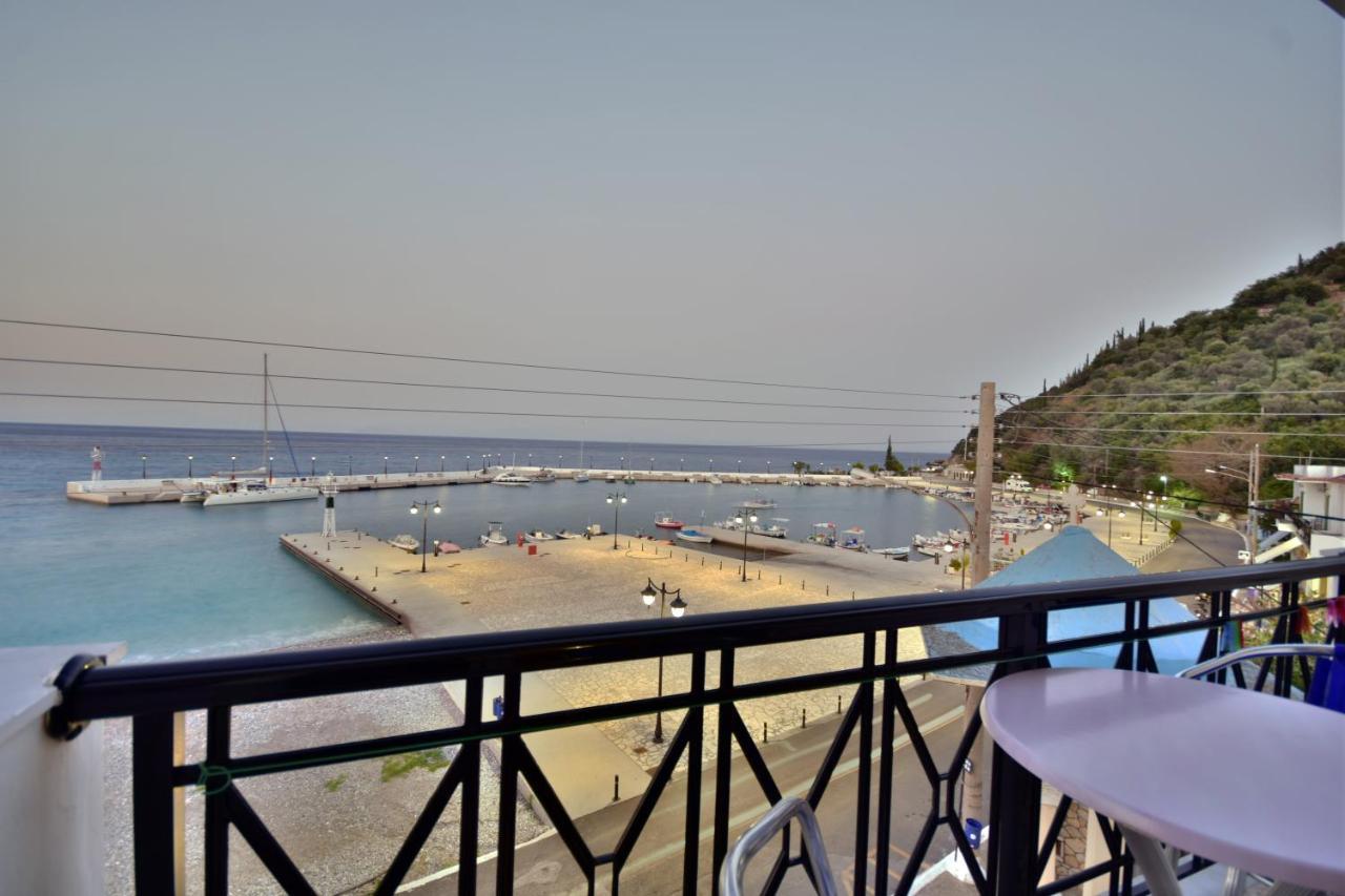 Hotel Blue Sea Tirós Zewnętrze zdjęcie