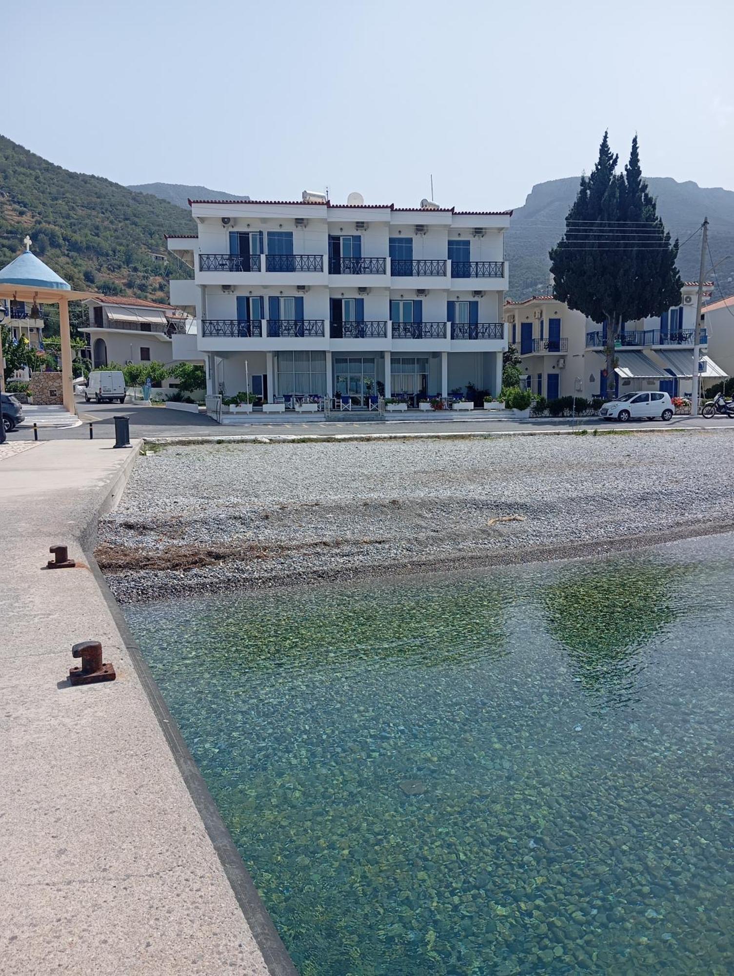 Hotel Blue Sea Tirós Zewnętrze zdjęcie